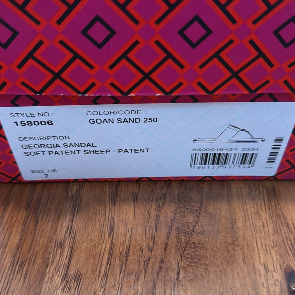 Tory Burch BNIB Patent Leather Georgian Sandal - Picture 2 of 3